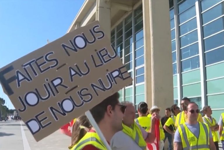 Ακυρώσεις πτήσεων στο αεροδρόμιο Charles de Gaulle – Roissy του Παρισιού λόγω απεργίας (video)