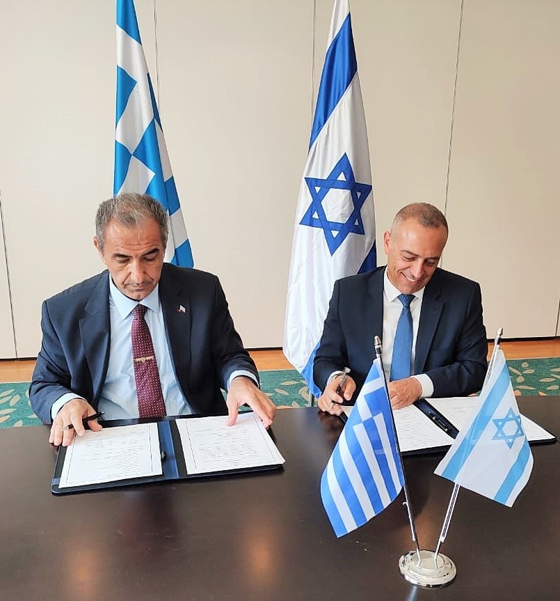 Υπογραφή αμυντικού μνημονίου Ελλάδας και Ισραήλ – Forbes: Έρχεται ο ισραηλινός «Θόλος» κατά των τουρκικών drones