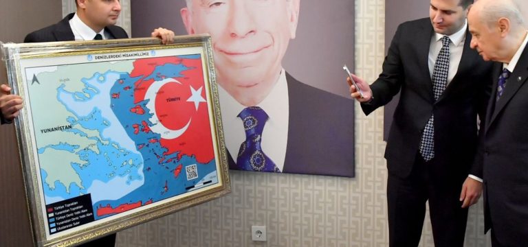 Σ. Γιαλτσίν: Το τουρκικό έθνος ο πραγματικός ιδιοκτήτης των νησιών του Αιγαίου