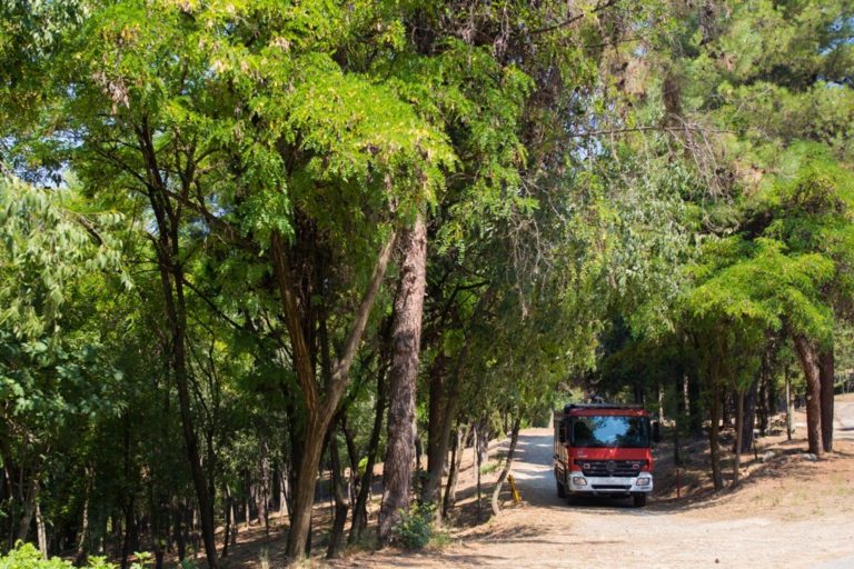 Ήπειρος: 2,1 εκατ. ευρώ στους Δήμους για δράσεις πυροπροστασίας