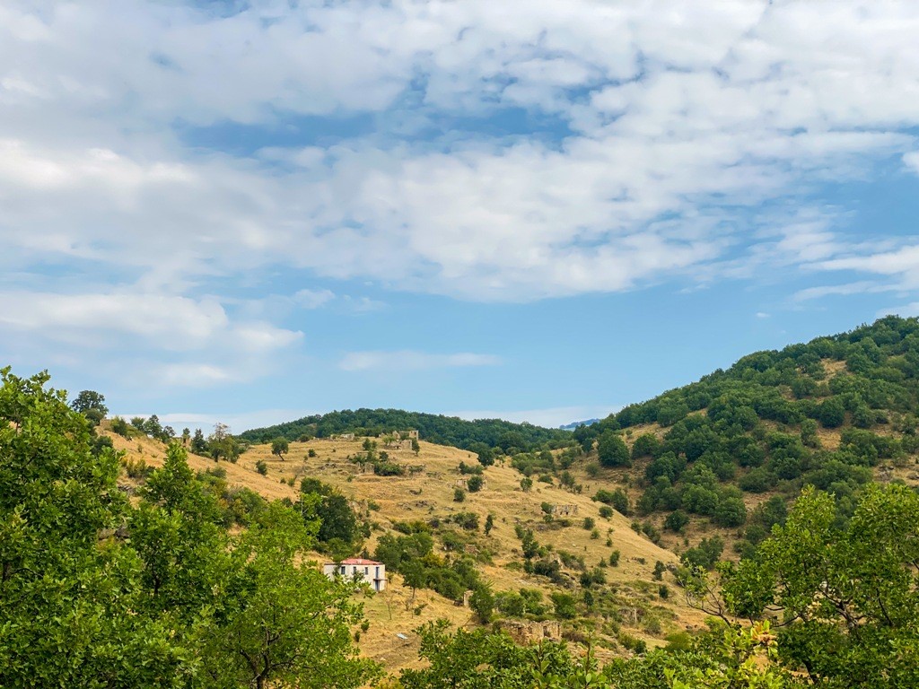 Πρόσβαση στην Κουμαριά με οδικά έργα δίνει ο Δήμος Τρικκαίων