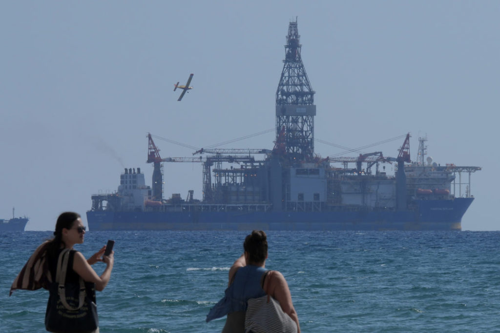 Δ. Σταθακόπουλος: Το κοίτασμα φυσικού αερίου στην Κύπρο επηρεάζει γεωπολιτικά την περιοχή – Σε τι εποφθαλμιά η Τουρκία