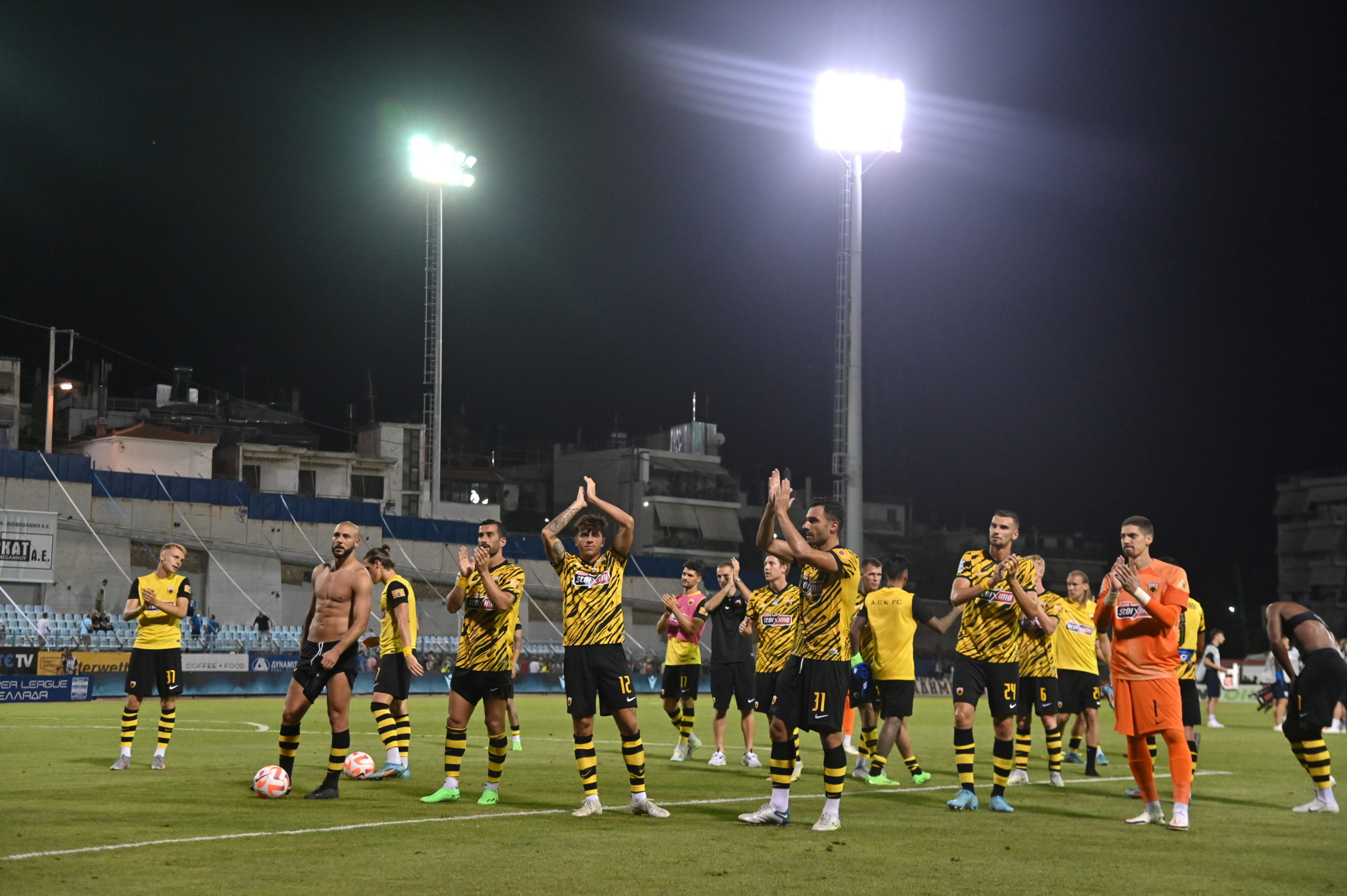 Με 3-0 έναντι της Λαμίας επικράτησε η ΑΕΚ