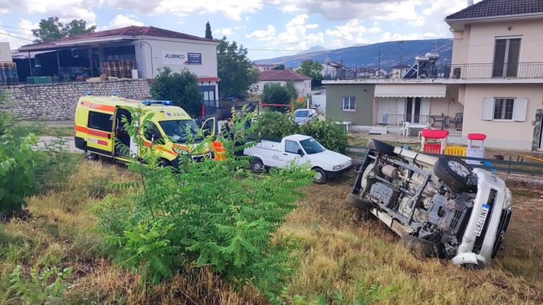 Ιωάννινα: Εκτροπή αυτοκινήτου – Η οδηγός έχασε τον έλεγχο λόγω της βροχής