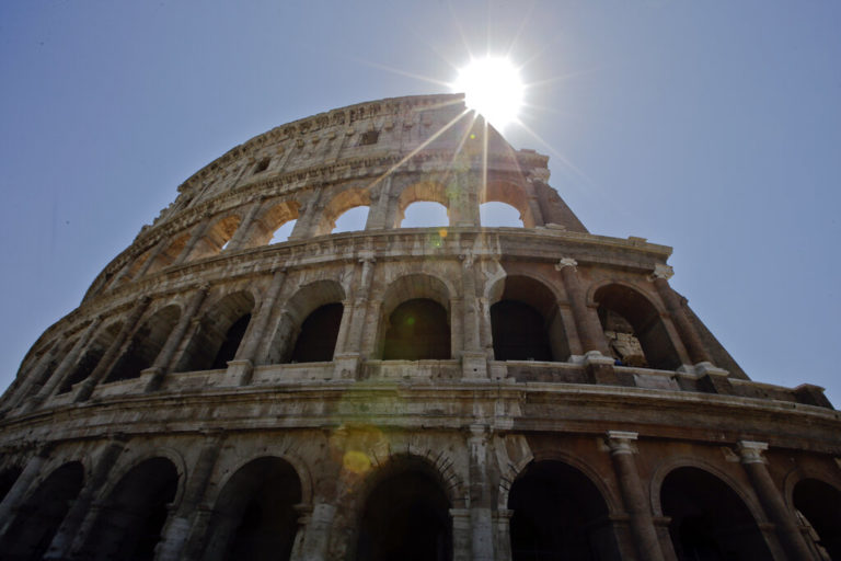 Ιταλία: Μελέτη εκτιμά την αξία του Κολοσσαίου στα 77 δισ. ευρώ