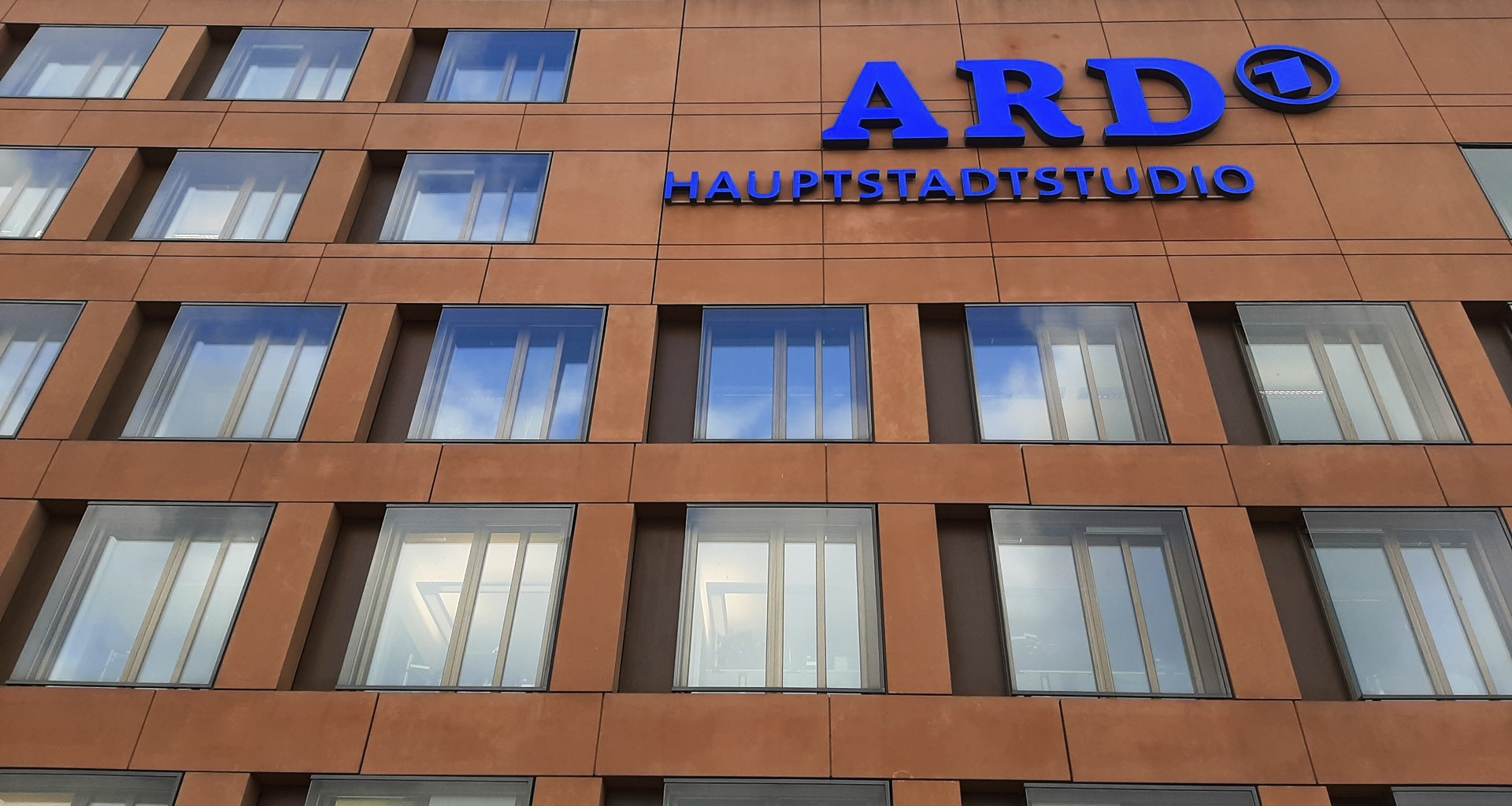 Γερμανία: Παραιτήθηκε η πρόεδρος του ARD – Την καταγγέλουν για νεποτισμό και διαφθορά