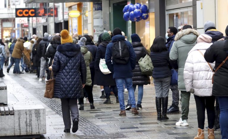 Αυστρία: Κατάργηση της υποχρεωτικής καραντίνας για τους θετικούς στην Covid-19