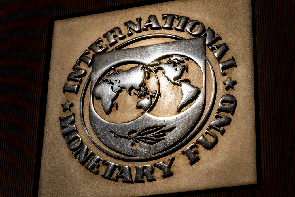 To ΔΝΤ για τα επιτόκια και τη δημοσιονομική πολιτική