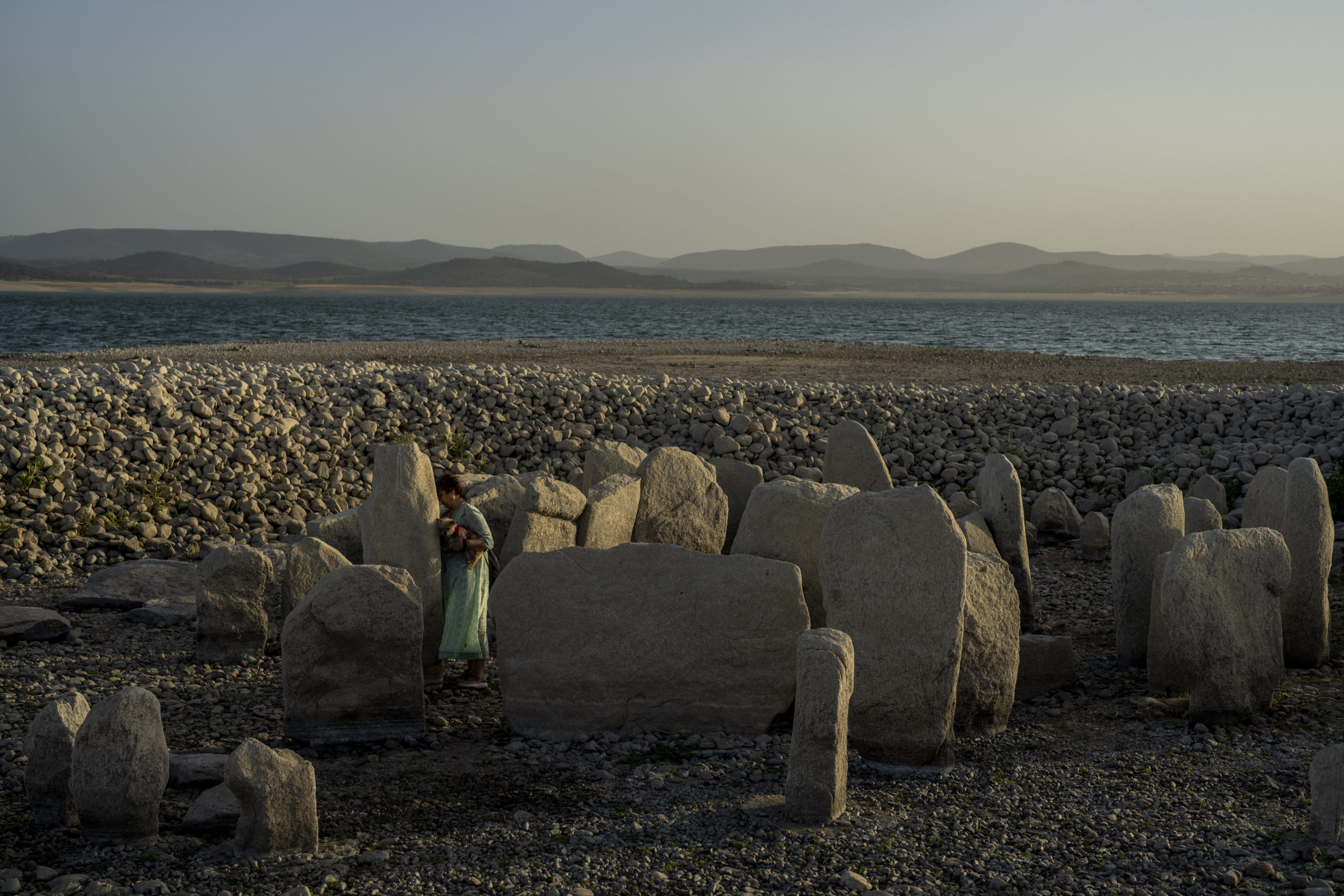 Η ξηρασία έφερε στην επιφάνεια το «ισπανικό Stonehenge», Ντολμέν του Γουαδαλπεράλ