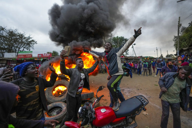 Κένυα: Νικητής των εκλογών ο Ρούτο εν μέσω σκηνών χάους