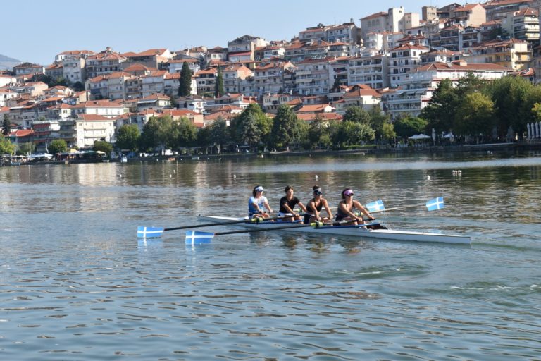 Στη λίμνη της Καστοριάς η Εθνική Ομάδα Κωπηλασίας