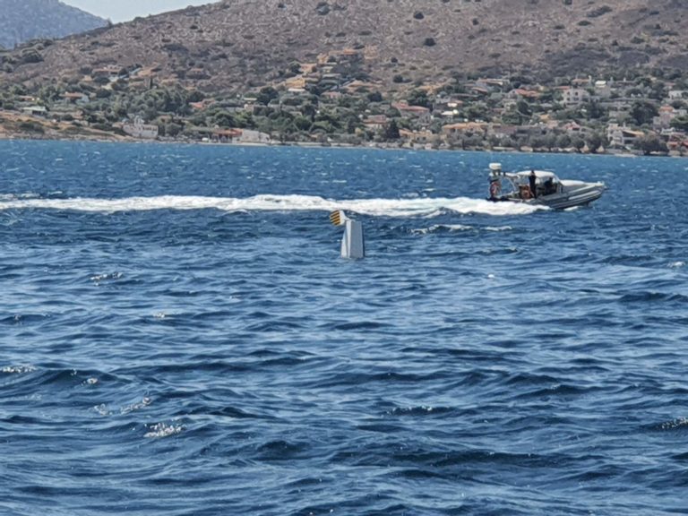 Σαλαμίνα: Αναγκαστική προσθαλάσσωση πυροσβεστικού αεροσκάφους