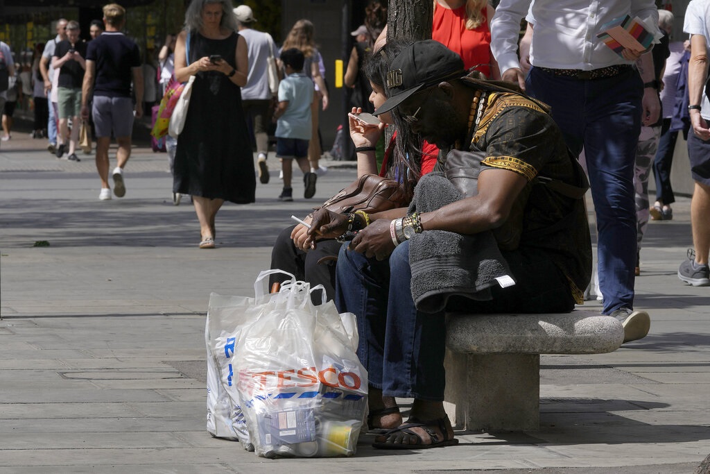 Ενεργειακό σοκ και στη Βρετανία- Αύξηση 80% του πλαφόν στα τιμολόγια ηλεκτρικού και αερίου