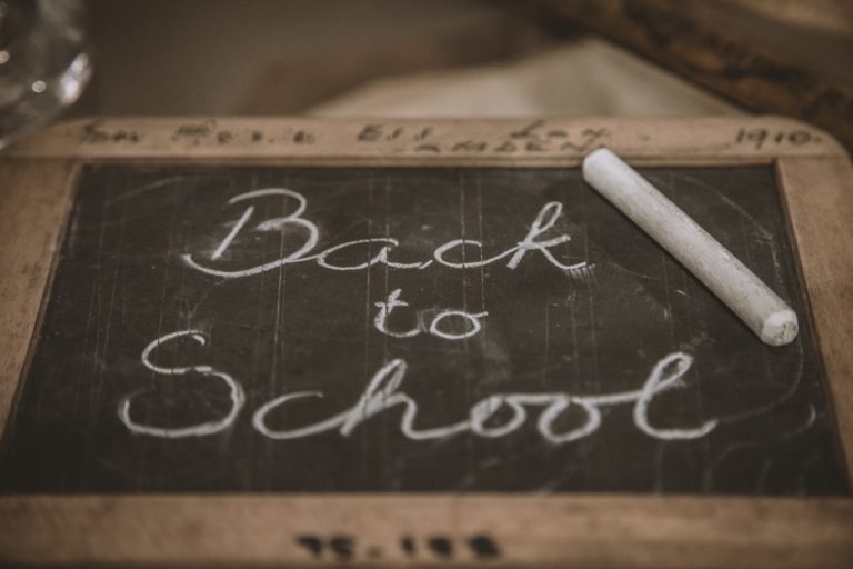 πρόγραμμα φιλικό προς το σχολείο - Back to School