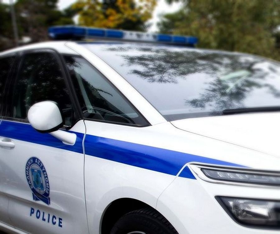 Τέσσερις συλλήψεις και εξήντα οχτώ παραβάσεις σε αστυνομική “επιχείρηση” σε νησιά των Κυκλάδων