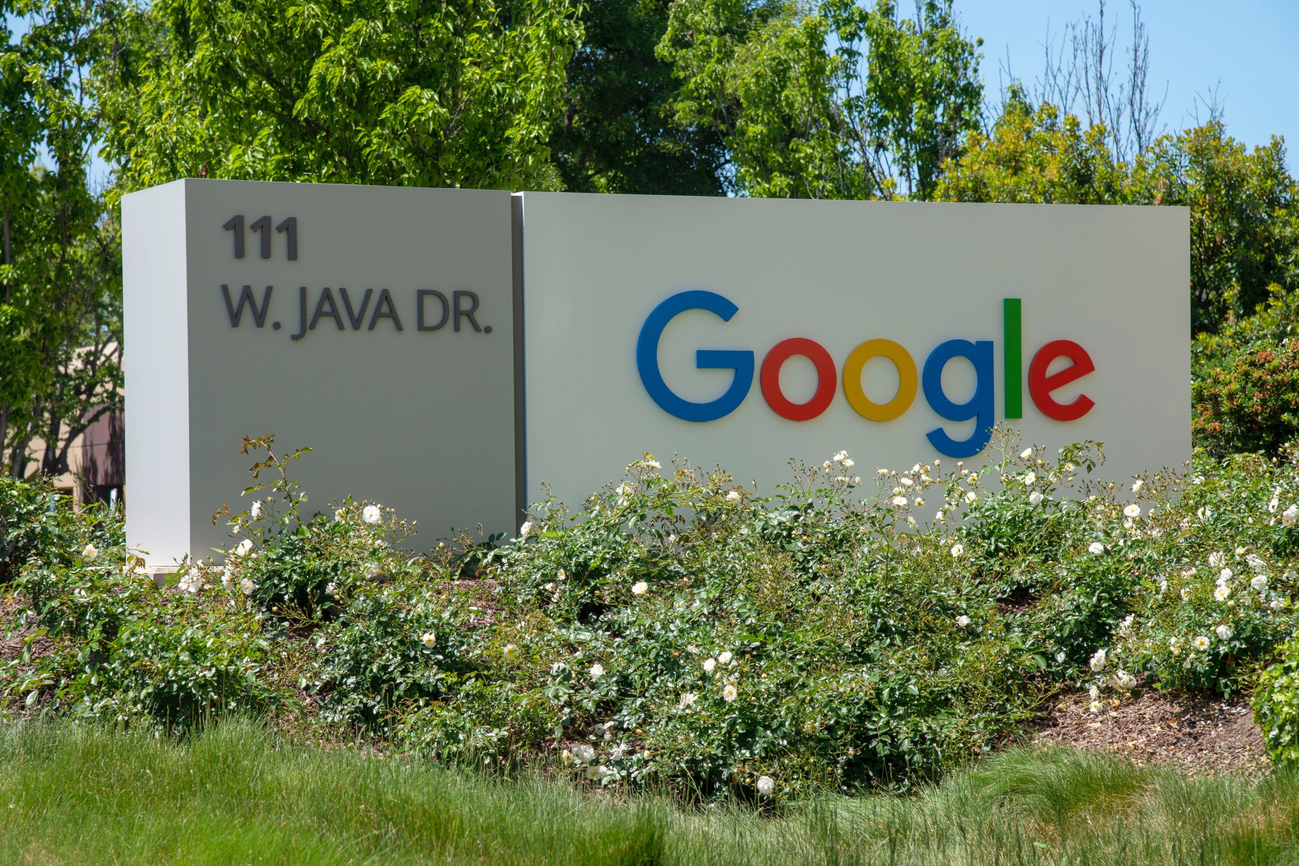 Google: Εφαρμόζουν «σπριντ απλότητας» για τους εργαζόμενους – Ο CEO τους ζητά να είναι πιο παραγωγικοί