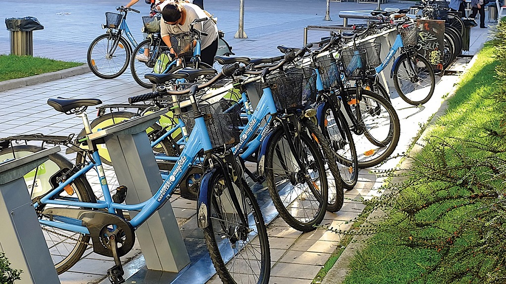 Καρδίτσα: Η πόλη με τα 30.000 ποδήλατα