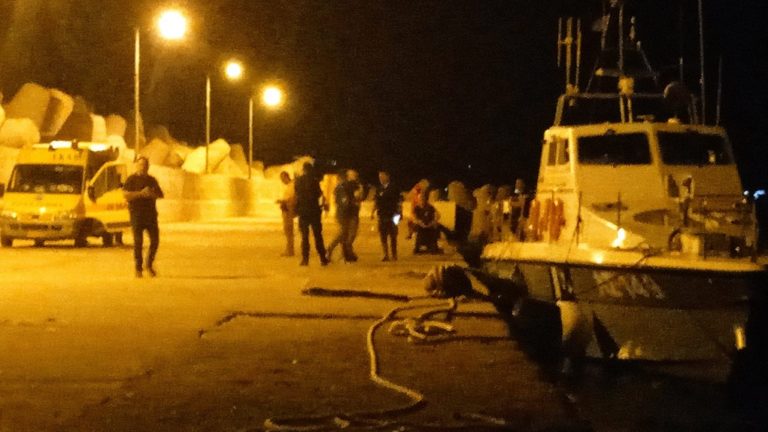 Χανιά: Επιχείρηση διάσωσης 30 μεταναστών στην Κίσαμο τη νύχτα