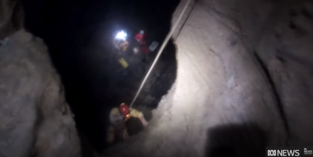 Αυστραλία: Ανακαλύφθηκε η βαθύτερη σπηλιά της Τασμανίας και ονομάστηκε «Παραλλαγή Δέλτα» – Δείτε video