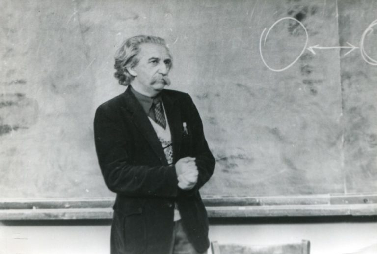«Ταξίδι στη σημειόσφαιρα του Juri Lotman»: Έκθεση για τον κορυφαίο σημειολόγο στο MOMus