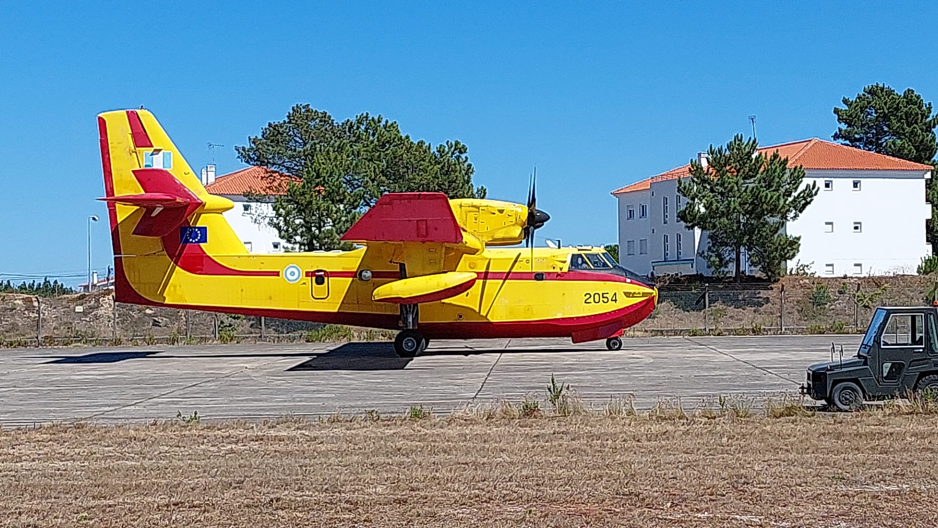 Η Ελλάδα συνδράμει στην κατάσβεση των δασικών πυρκαγιών της Πορτογαλίας με δύο αεροσκάφη