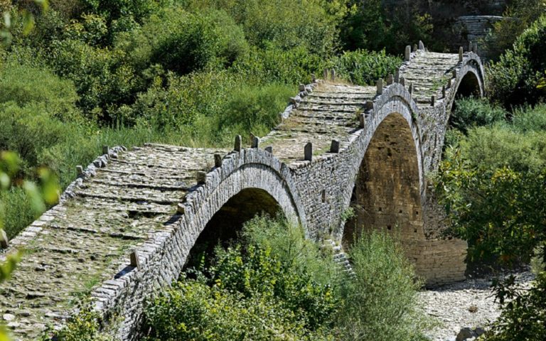 Πλησιάζει το Ζαγόρι η… Unesco