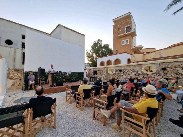 Λέρος: Μετά από 80 χρόνια επαναλειτουργεί ο Δημοτικός Θερινός Κινηματογράφος