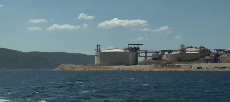 Έτοιμη για παραλαβές η νέα πλωτή δεξαμενή LNG στη Ρεβυθούσα