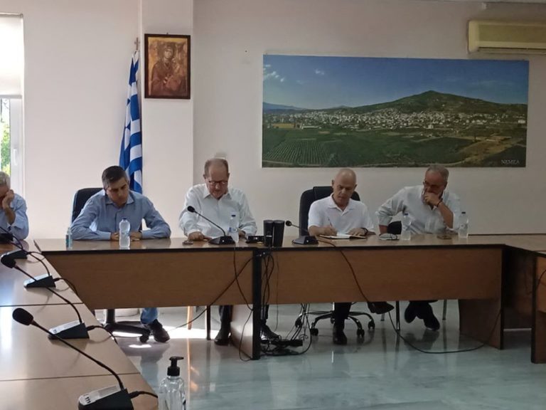 Νεμέα: Σύσκεψη στην Αθήνα για το θέμα των ζημιών σε σταφίδα και αμπελώνες