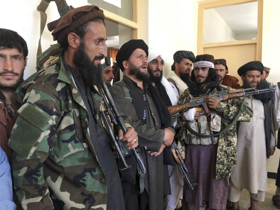 Αφγανιστάν: Οι Ταλιμπάν κατηγορούν τις ΗΠΑ ότι καταχράστηκαν τους πόρους της Κεντρικής Τράπεζας της χώρας