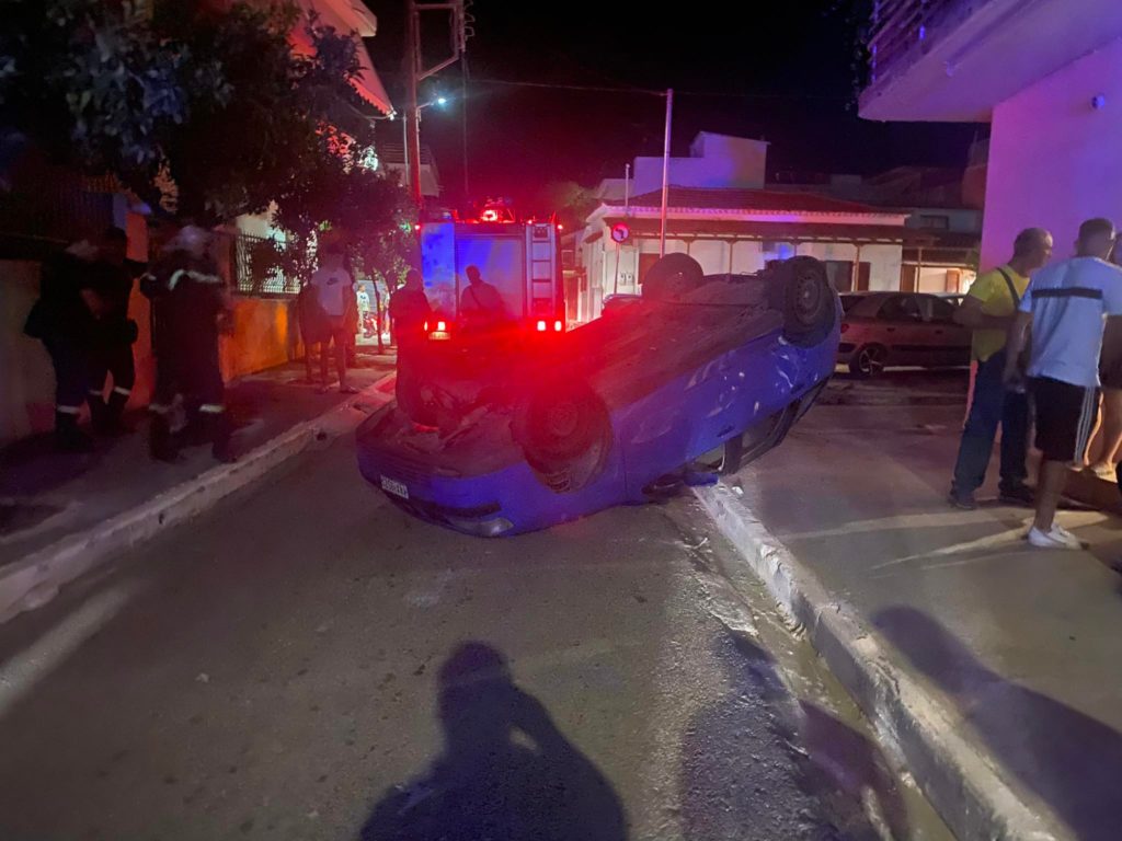 Καλαμάτα: Σφοδρή σύγκρουση οχημάτων – Απεγκλωβίστηκε οδηγός