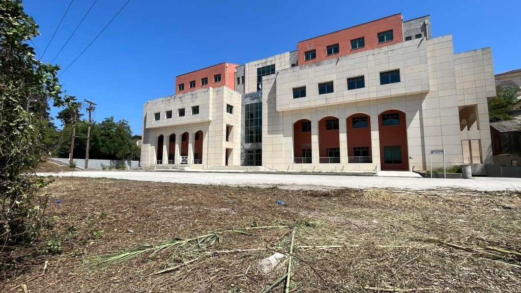 Κέρκυρα: Καλλιεργούσε χασίς δίπλα στο Δικαστικό Μέγαρο