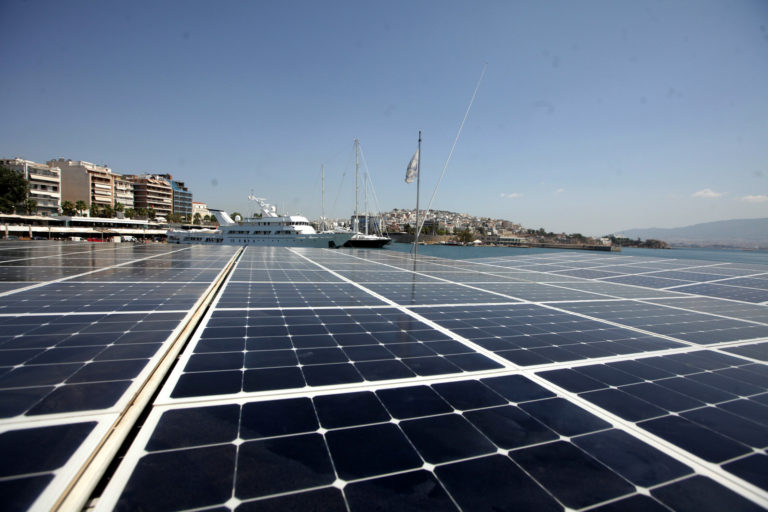 «Εξοικονομώ» για επιχειρήσεις και ειδικό πρόγραμμα ΕΣΠΑ για ηλιακά πάνελ προανήγγειλε ο Άδ. Γεωργιάδης