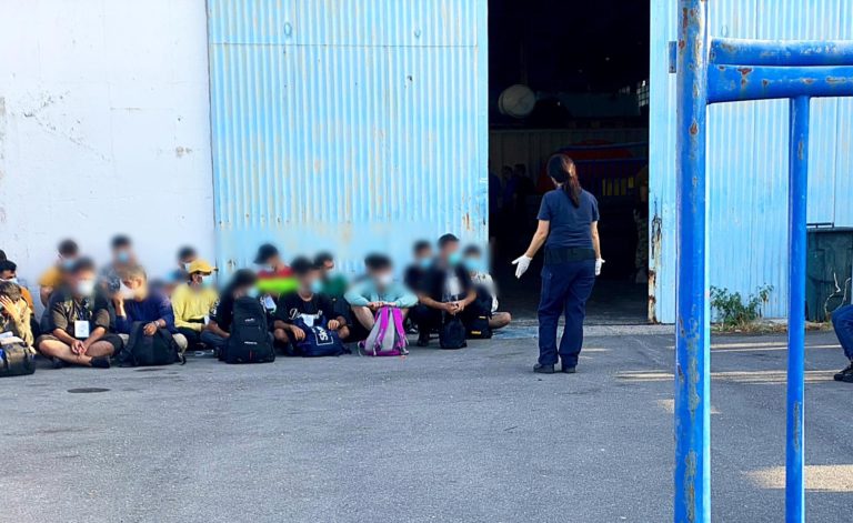 Καλαμάτα: 86 μετανάστες αναμένονται το μεσημέρι στο λιμάνι