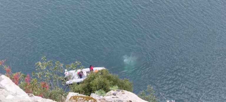 Κοζάνη: Στον 70χρονο αγνοούμενο ανήκει το αυτοκίνητο που βρέθηκε στη λίμνη του Πολυφύτου – Δείτε το βίντεο από την επιχείρηση ανάσυρσης