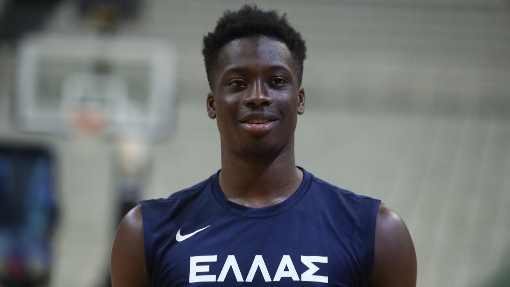 Αποδεσμεύτηκε από το Μιλγουόκι ο Άλεξ Αντετοκούνμπο