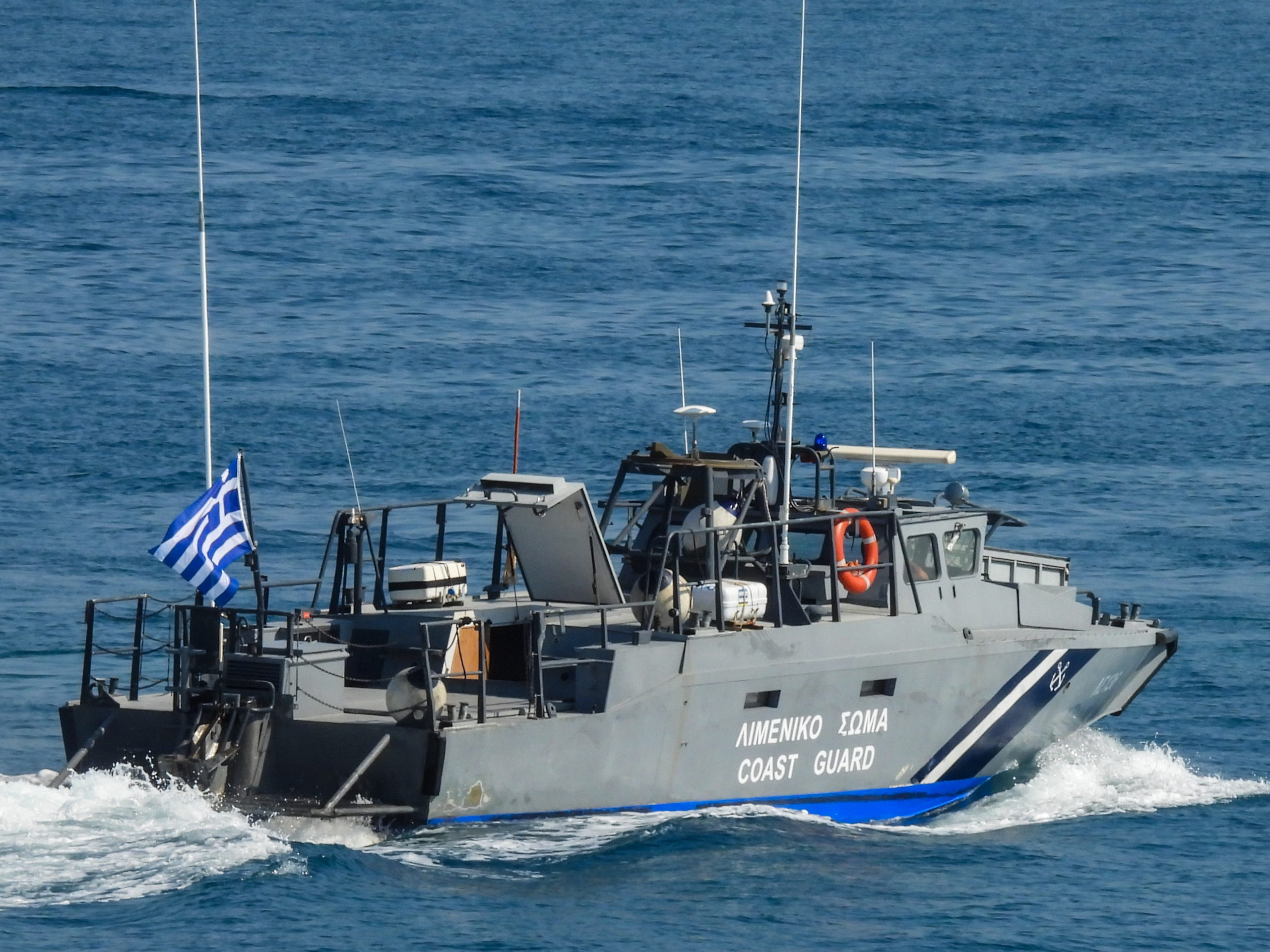 Ολοκληρώθηκε η επιχείρηση διάσωσης 75 μεταναστών νότια της Πελοποννήσου