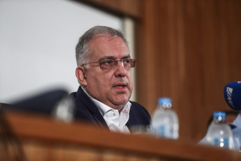 Τ. Θεοδωρικάκος: Να καταδικάσουν ο ΣΥΡΙΖΑ και τα άλλα κόμματα τις απειλές των «διαδικτυακών κουκουλοφόρων»