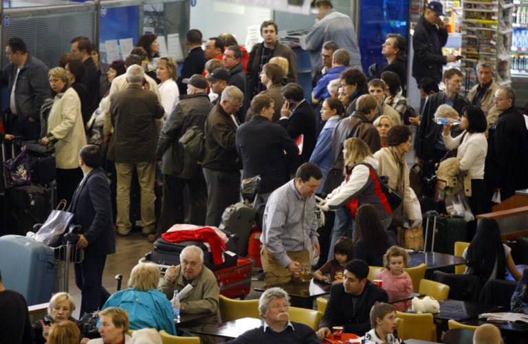 Αναταράξεις στη Ρωσία από την επιστράτευση – Οι αντιδράσεις και οι sold out πτήσεις