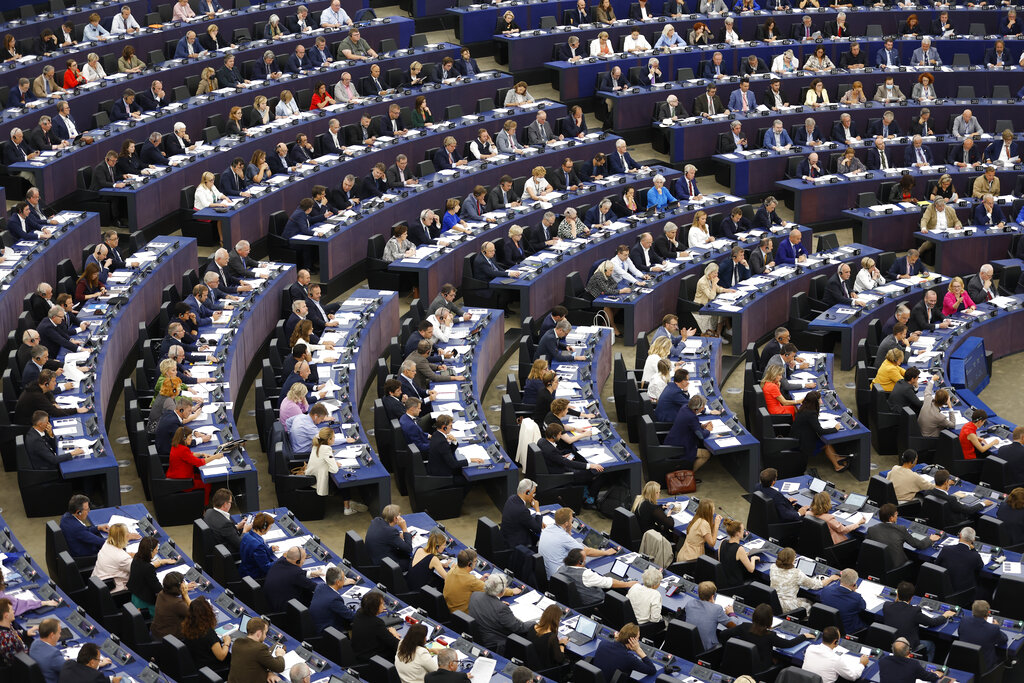 Υπόθεση παρακολουθήσεων: Οι παρεμβάσεις των Ελλήνων ευρωβουλευτών στην ολομέλεια του ΕΚ