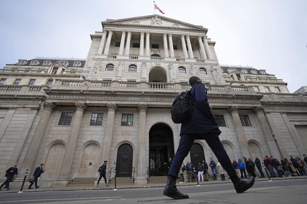 Ηνωμένο Βασίλειο: Η νομισματική κρίση παρασύρει τα στεγαστικά δάνεια