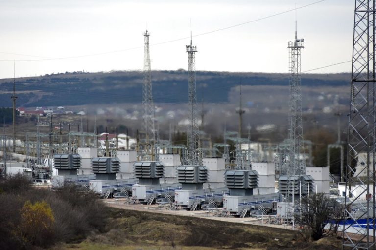 Ζελένσκι: Η Ουκρανία είναι έτοιμη να αυξήσει τις εξαγωγές ηλεκτρικής ενέργειας προς την Ευρώπη
