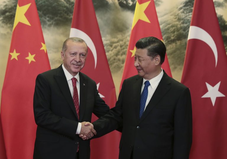 Κίνα-Τουρκία: Συνάντηση  Σι Τζινπίνγκ – Ταγίπ Ερντογάν στην περιφερειακή σύνοδο κορυφής στο Ουζμπεκιστάν