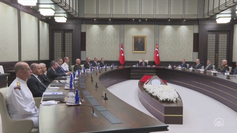 ΥΠΕΞ: Η Τουρκία δεν δικαιούται να παραβιάζει το Διεθνές Δίκαιο και να απειλεί με πόλεμο