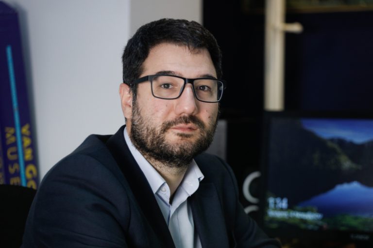 Ν. Ηλιόπουλος: «Το σκάνδαλο Πάτση αποκαλύπτει λεηλασία των πολιτών μέσα από τα κόκκινα δάνεια με υπογραφή Μητσοτάκη»