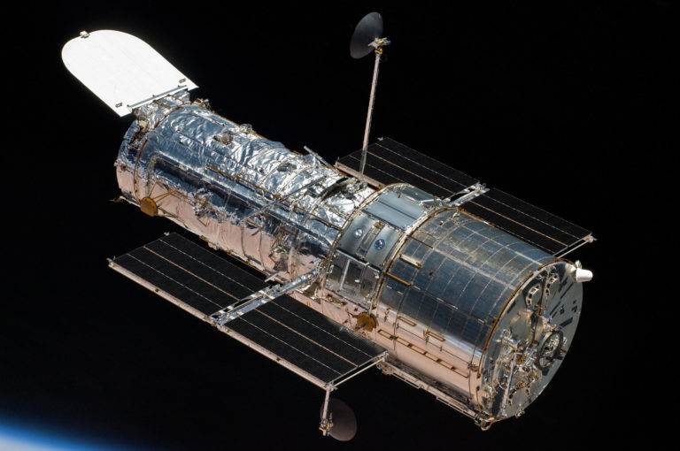 NASA και Space X αναζητούν τρόπους για να παρατείνουν τη ζωή του τηλεσκοπίου Hubble 