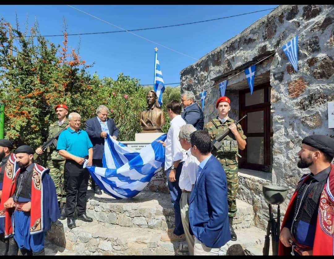 Αποκαλυπτήρια προτομής του Καπετάν Ιωάννη Βαρδή Βαρδινάκη (Βαρδινογιάννη) στα Σφακιά