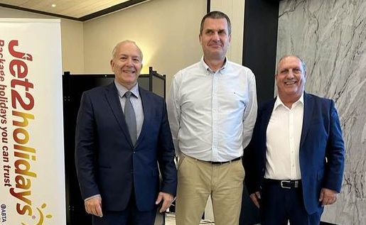 Στην Κέρκυρα ο CEO της Jet2 Steve Heapy