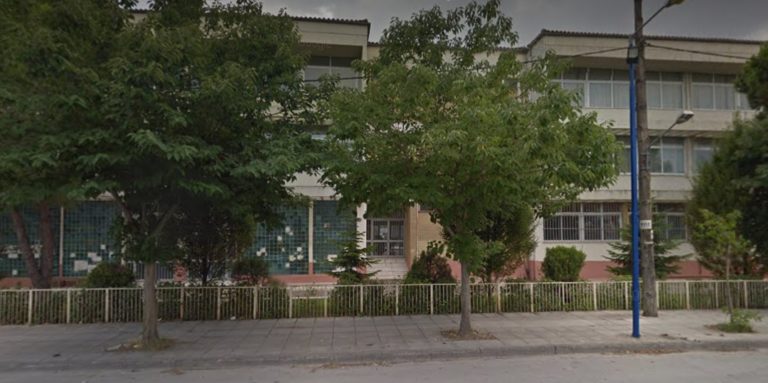 Σε τρία διαφορετικά σημεία για τον επόμενο μήνα τα μαθήματα για τους μαθητές του 6ου Λυκείου Λάρισας