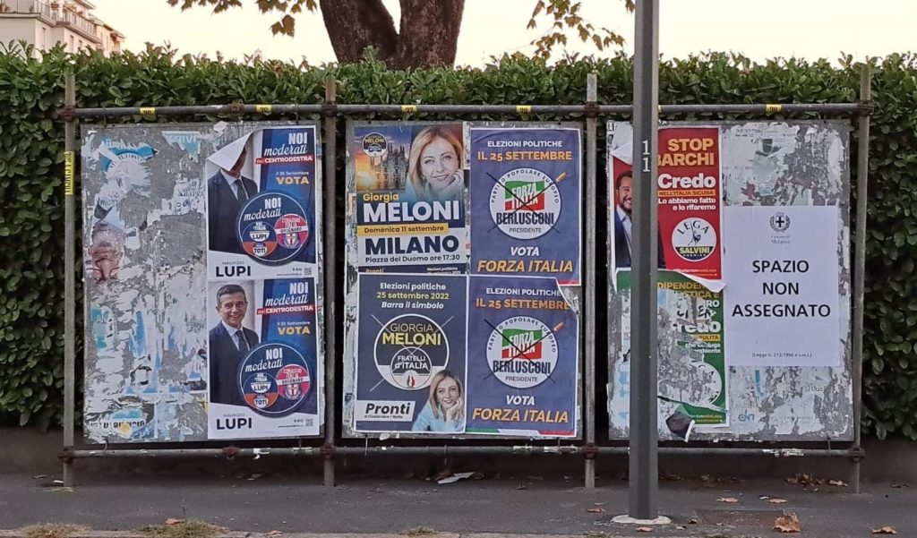 Ιταλία, Εθνικές Εκλογές: Η Λεπέν υπέρ του Σαλβίνι, ο Κλινγκμπάιλ κατά της «μεταφασίστριας» Μελόνι και ο Μπερλουσκόνι στο …TikTok